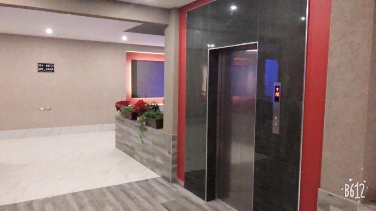 Hotel Plaza Arteaga Monterrey Bagian luar foto