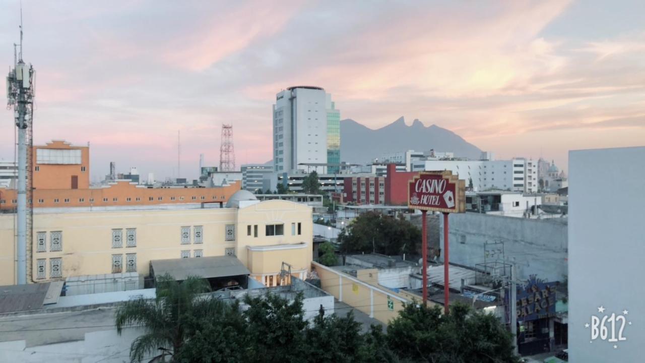Hotel Plaza Arteaga Monterrey Bagian luar foto